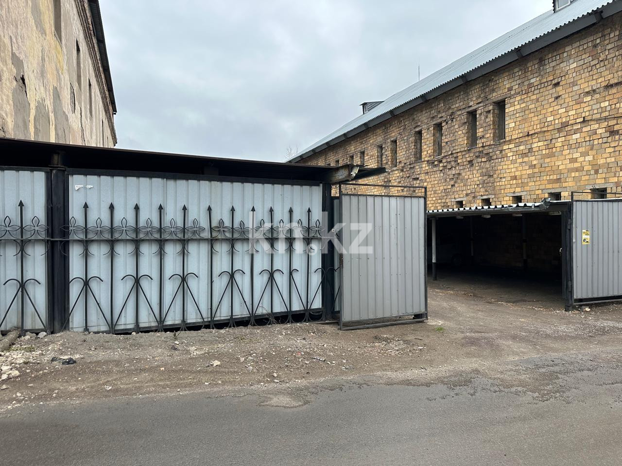 Продажа , 1200 м², пр. Момышулы в Темиртау