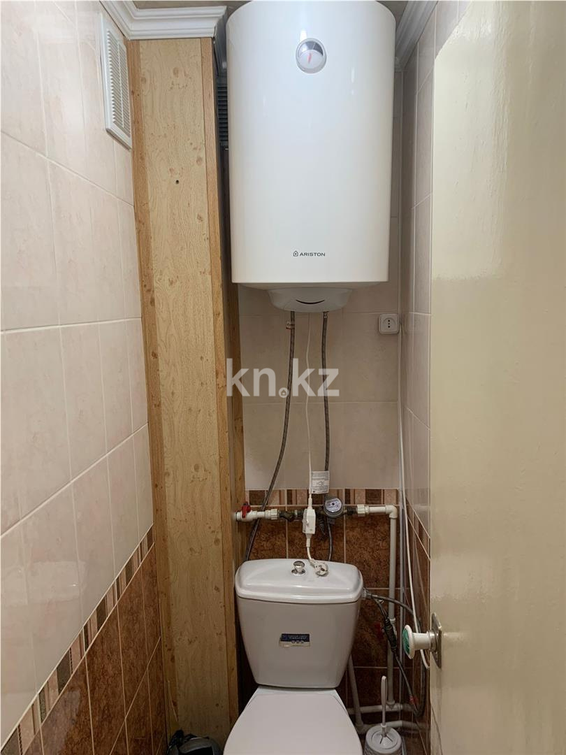 Продажа 2-комнатной квартиры, 47 м², мкр-н 6, дом  9а в Караганде - фото 10