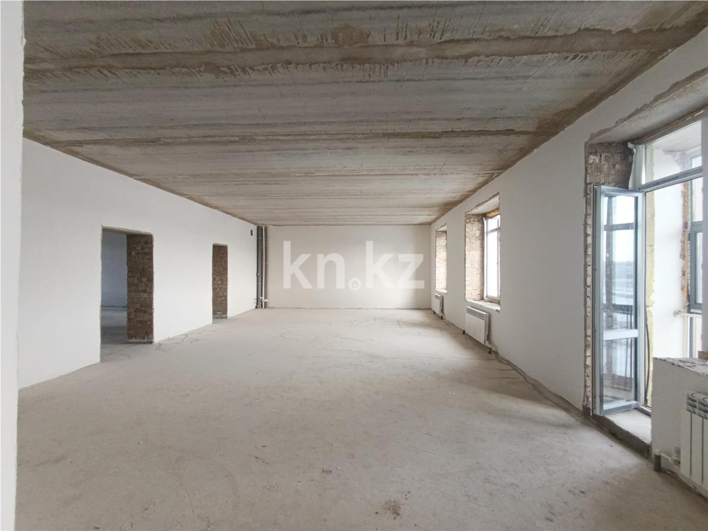 Продажа 4-комнатной квартиры, 133 м² в Караганде - фото 4