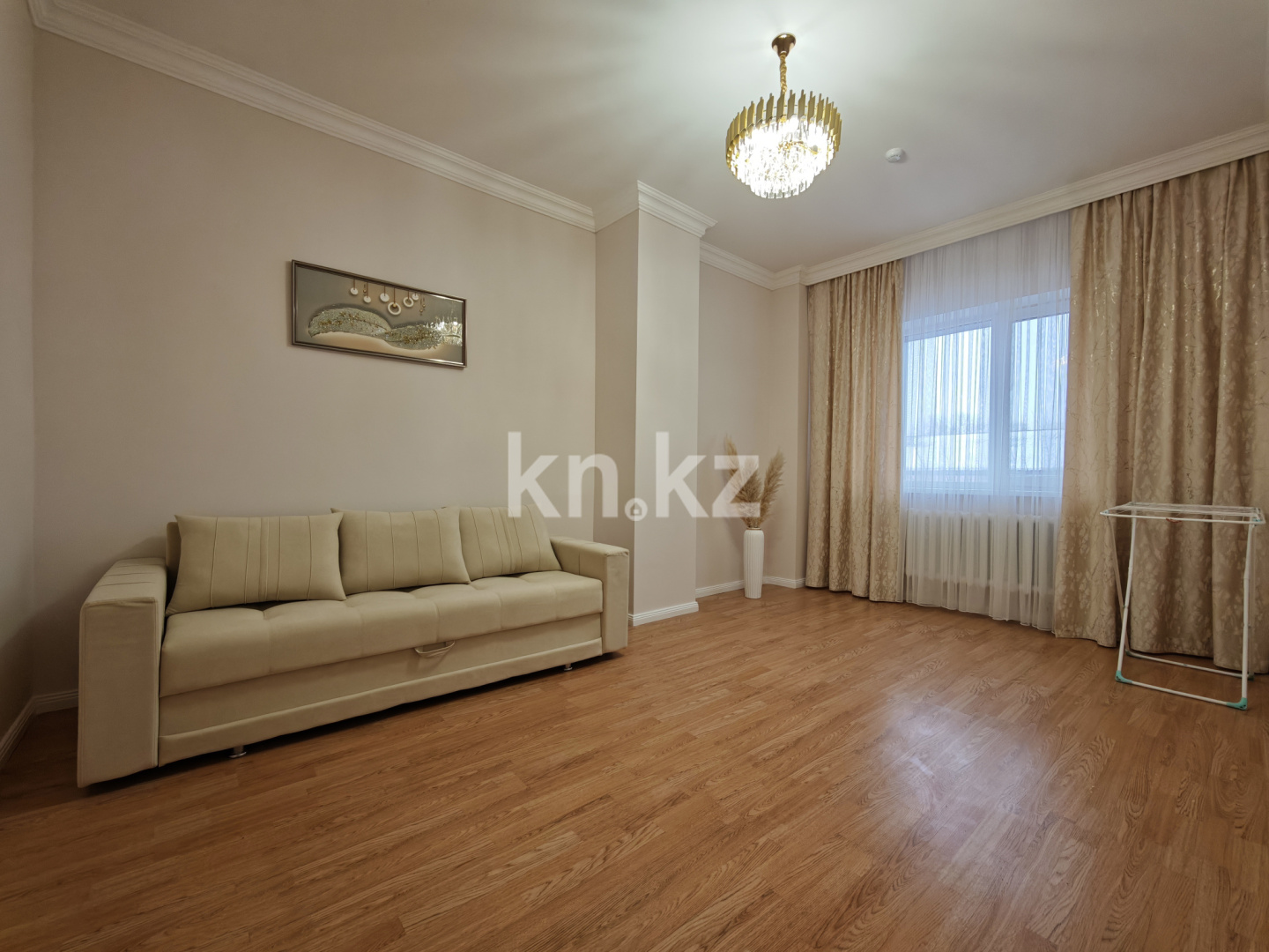 Продажа 2-комнатной квартиры, 61 м² в Астане