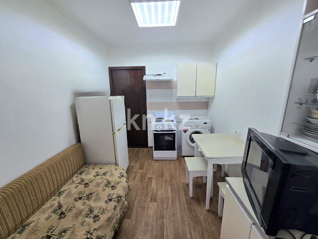 Продажа 1-комнатной квартиры, 37 м² в Алматы - фото 11