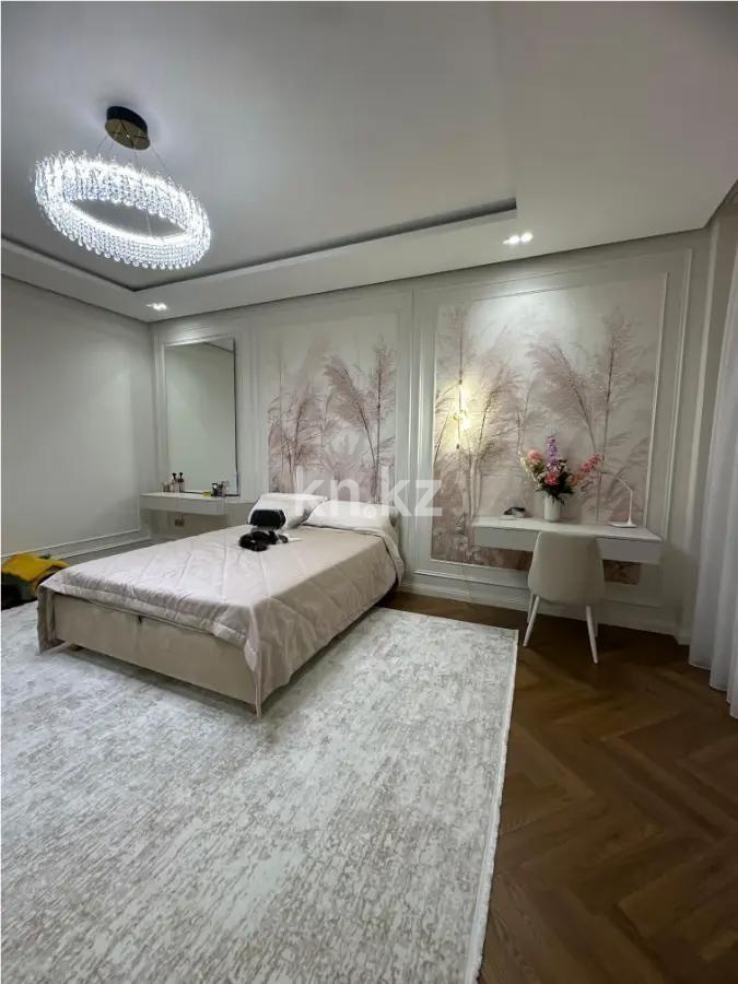 Продажа 4-комнатной квартиры, 152.5 м² в Астане