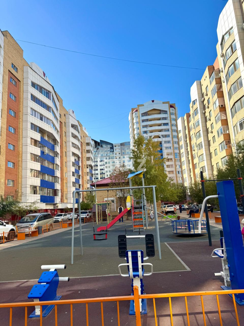 Продажа 4-комнатной квартиры, 140 м², ул. Иманбаевой, дом  7 в Астане - фото 23