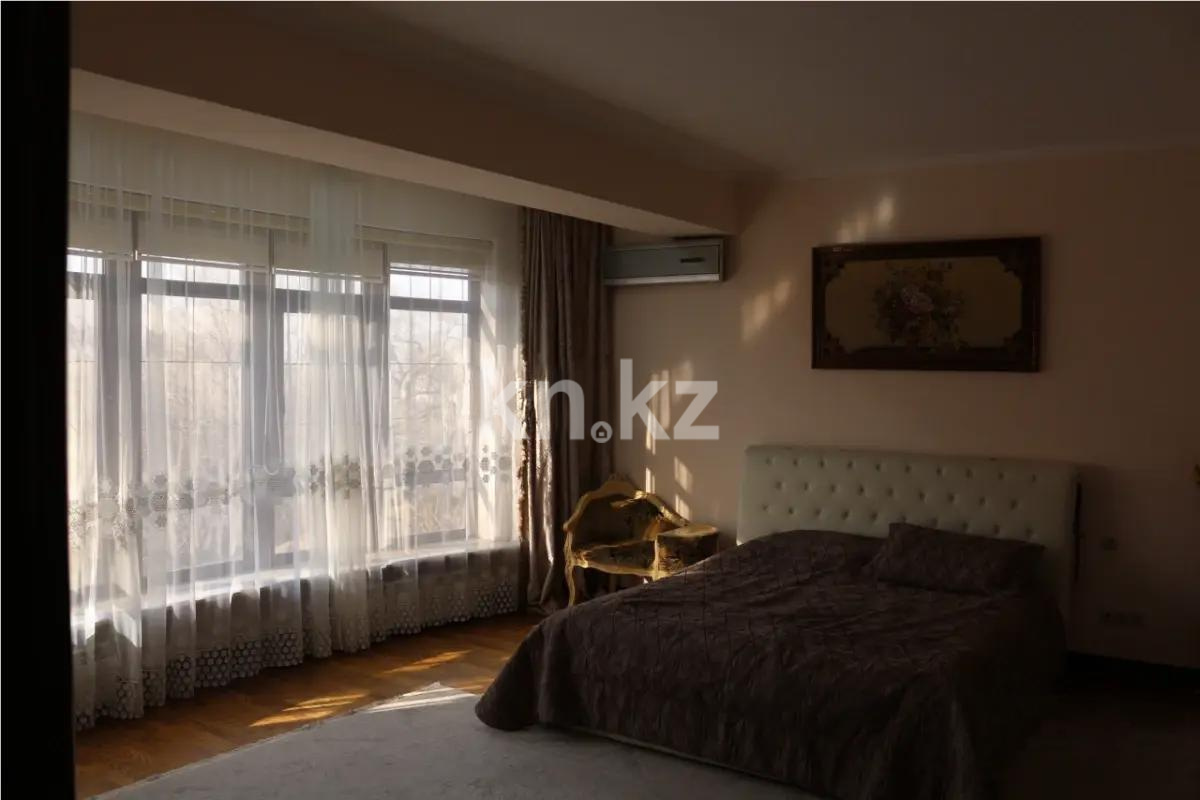 Продажа 4-комнатной квартиры, 200 м², ул. Керей-Жанибек хандар, дом  29 в Алматы - фото 2