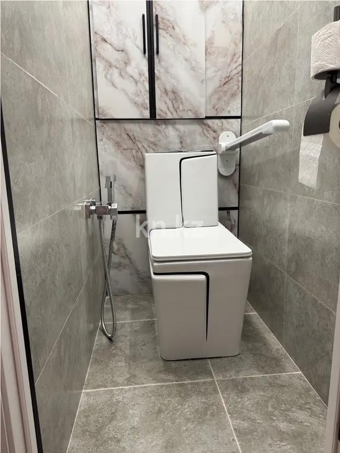 Продажа 3-комнатной квартиры, 60 м², мкр-н Орбита-2, дом  17 в Алматы - фото 7