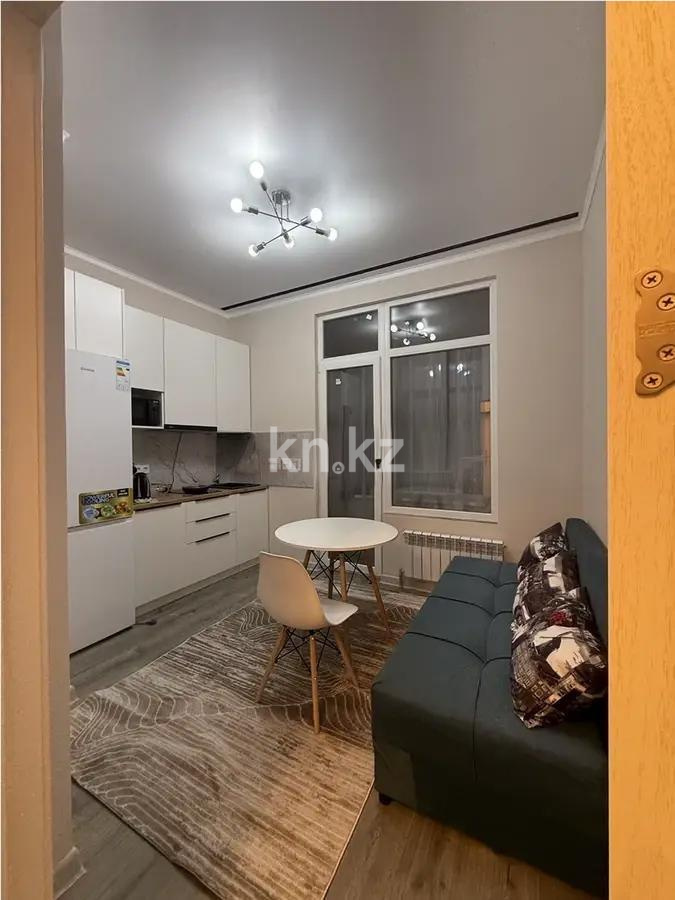 Продажа 2-комнатной квартиры, 42 м², ул. Утеген батыра, дом  11г в Алматы - фото 2