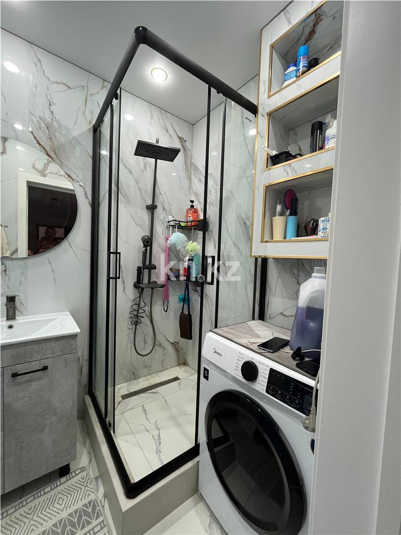 Продажа 2-комнатной квартиры, 53 м², мкр-н 15 в Караганде - фото 7