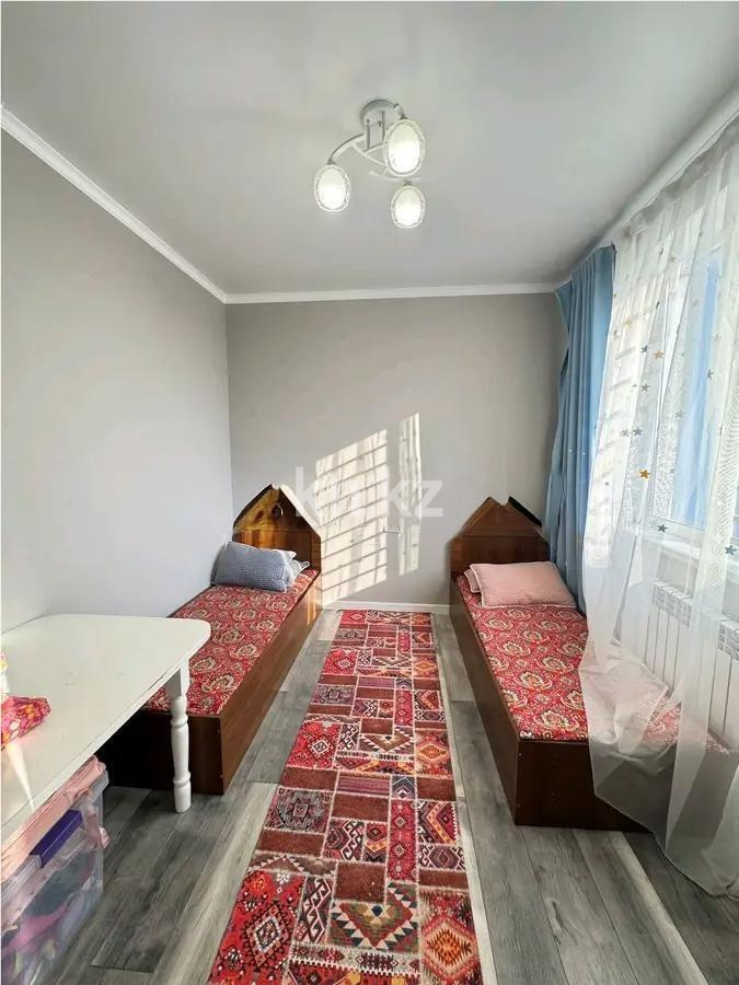 Продажа 3-комнатной квартиры, 63 м², мкр-н Калкаман-1, дом  5/2 в Алматы - фото 3