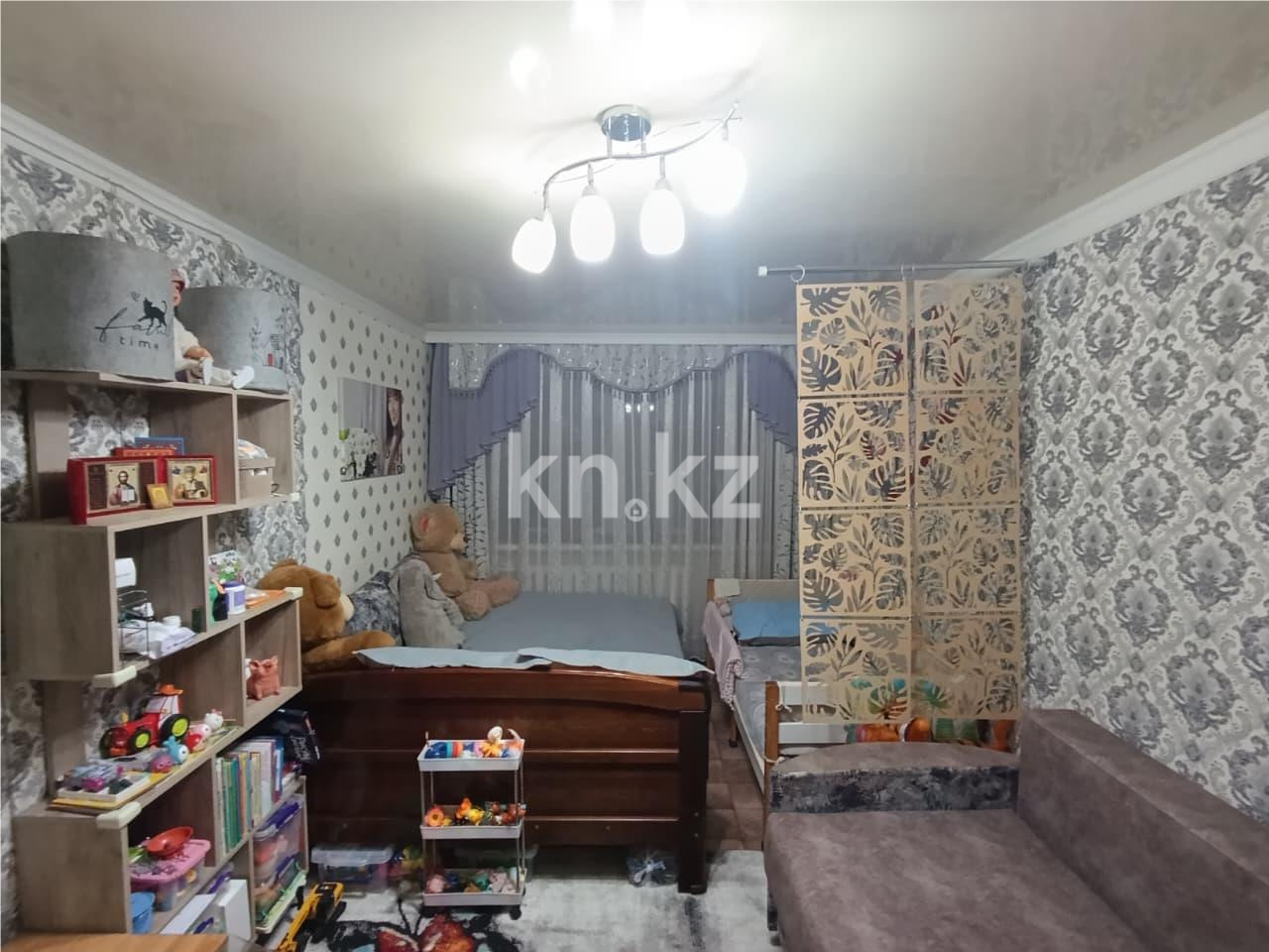 Продажа 2-комнатной квартиры, 44 м², ул. Жекибаева, дом  142 в Караганде