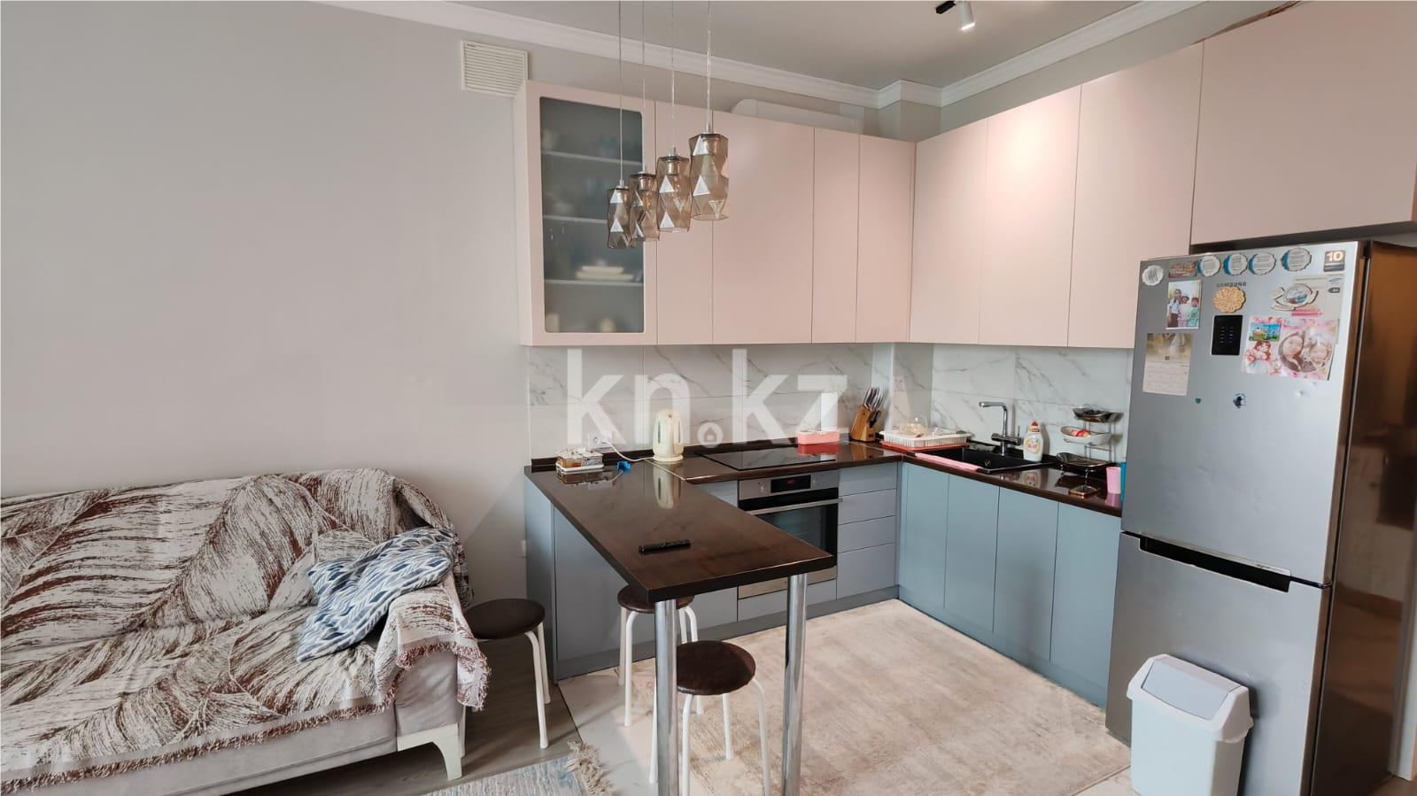 Продажа 3-комнатной квартиры, 59 м², ул. Муканова в Караганде - фото 2
