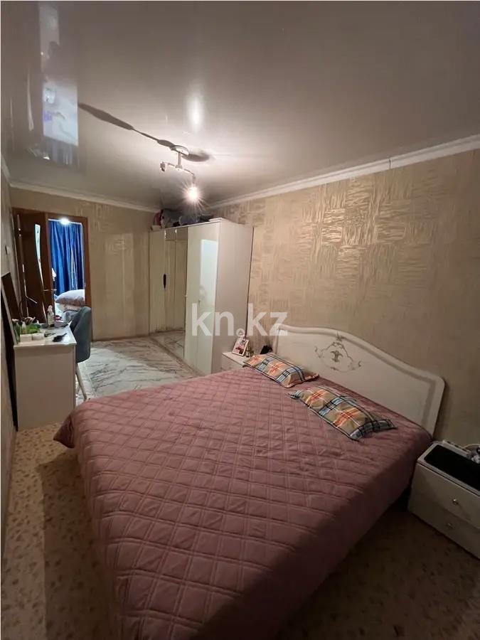 Продажа 2-комнатной квартиры, 45 м², мкр-н 16, дом  27 в Караганде - фото 2