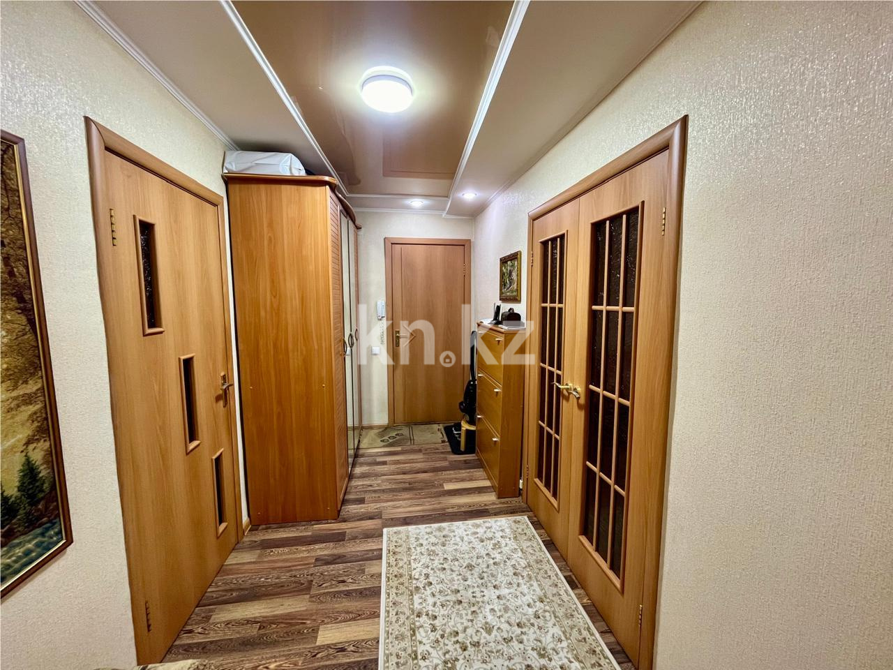 Продажа 3-комнатной квартиры, 61 м², ул. Маметовой в Караганде - фото 13