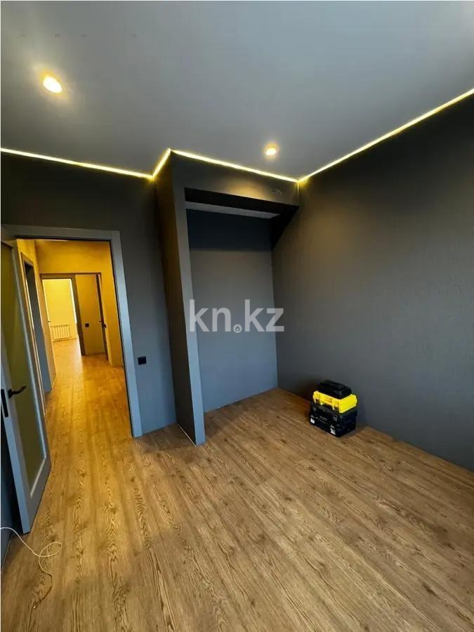 Продажа 3-комнатной квартиры, 84 м², ул. Кулкыбаева, дом  13 в Караганде - фото 2