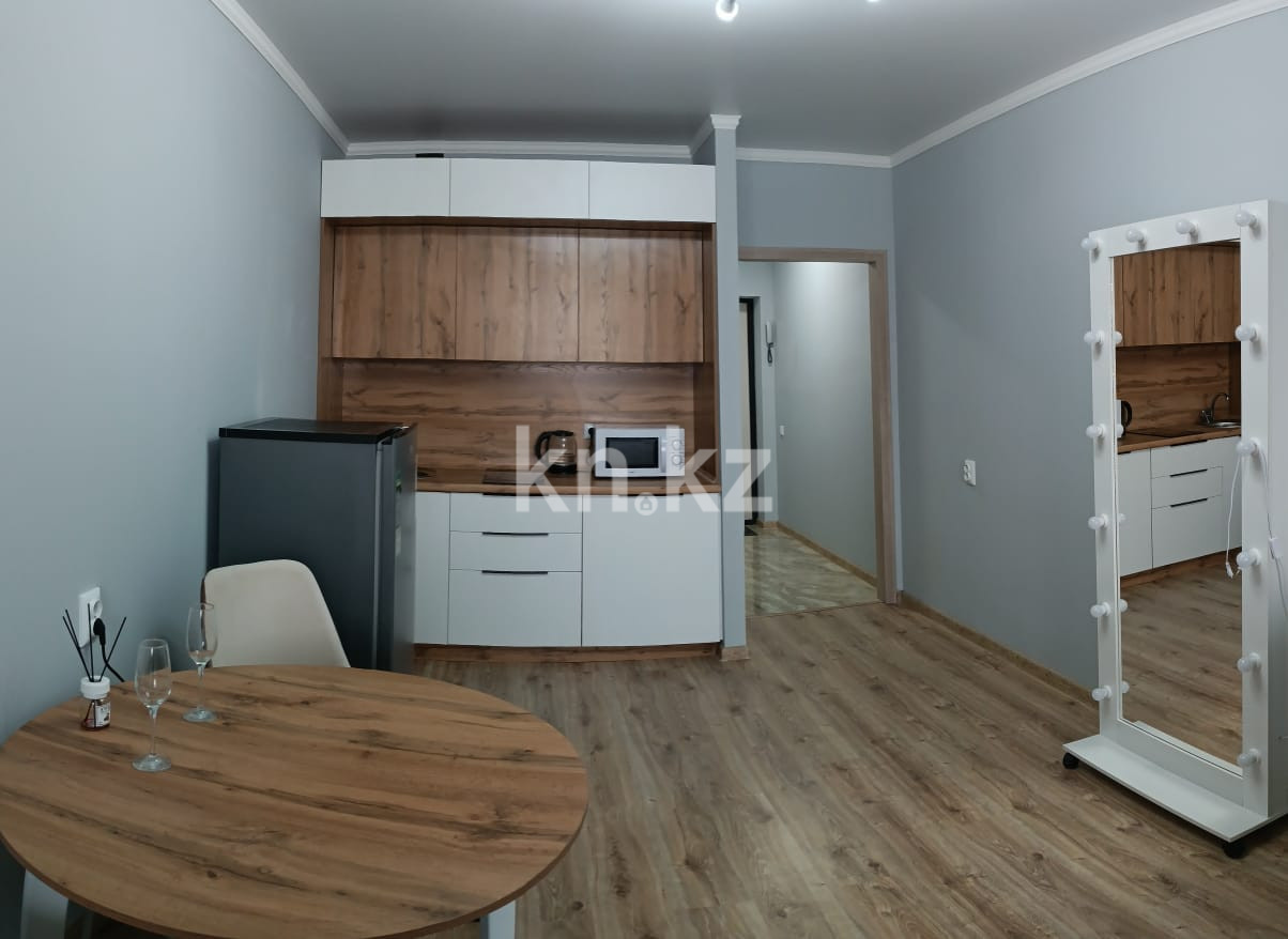 Аренда 1-комнатной квартиры посуточно, 33 м² в Алматы - фото 4