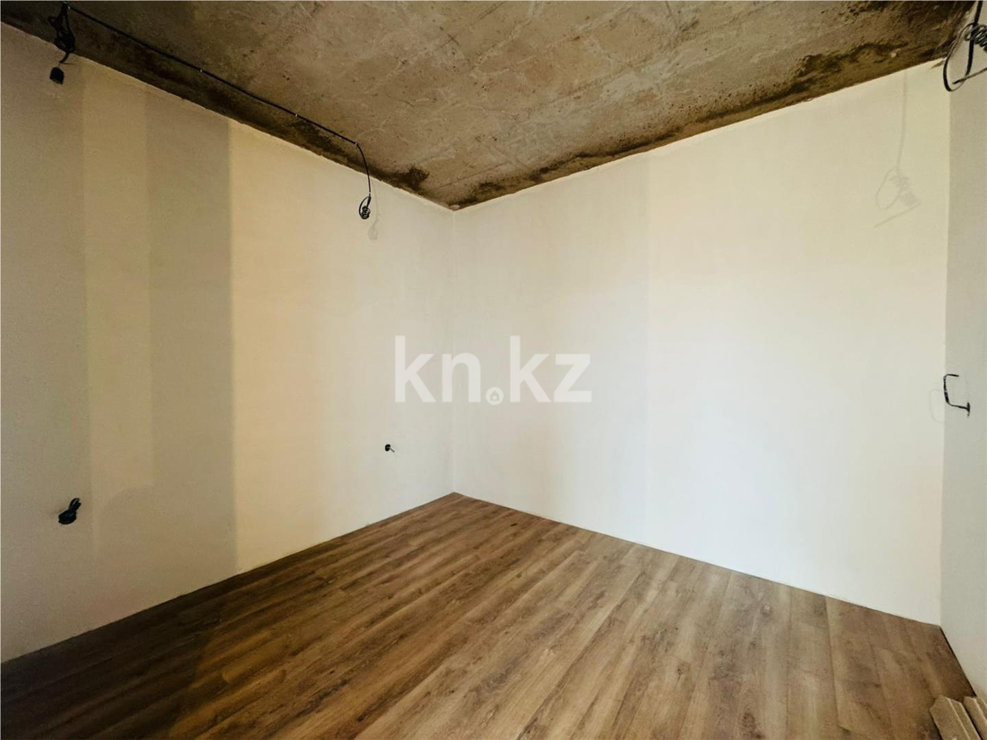 Продажа 2-комнатной квартиры, 52 м², пр. Кошкарбаева в Астане - фото 4