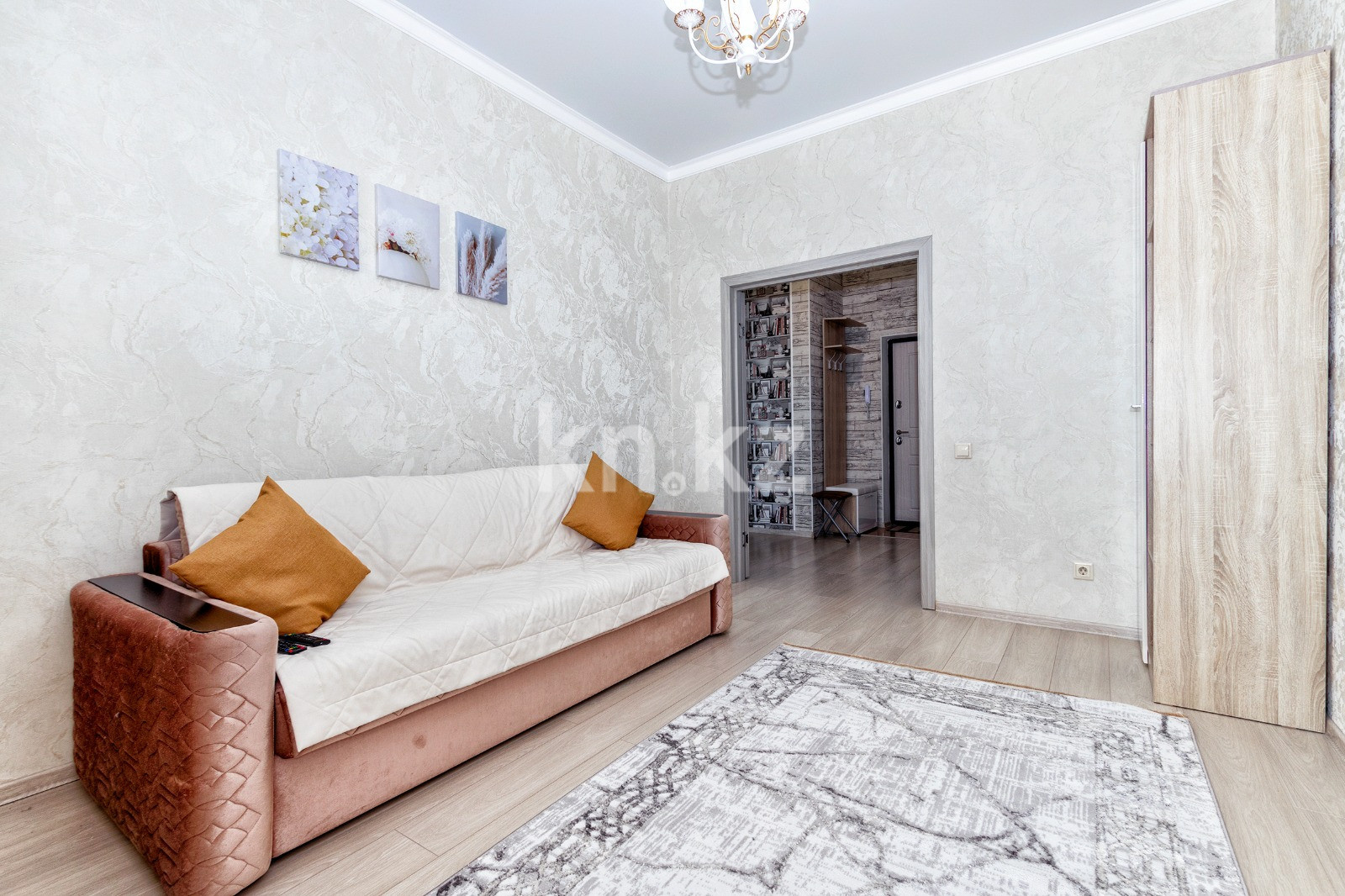 Аренда 1-комнатной квартиры посуточно, 44 м², ул. Сауран, дом  10б - ул. Достык в Астане - фото 4