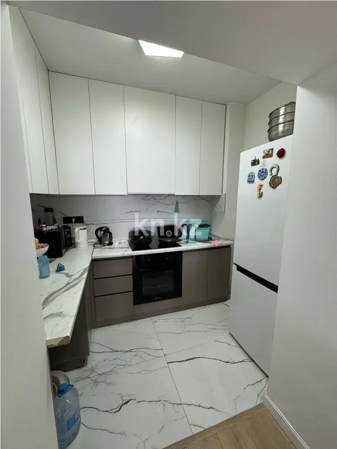 Продажа 2-комнатной квартиры, 45 м², ул. Нажимеденова в Астане - фото 3