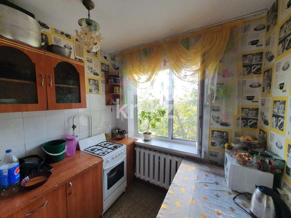 Продажа 3-комнатной квартиры, 49 м², ул. Сатыбалдина в Караганде - фото 3