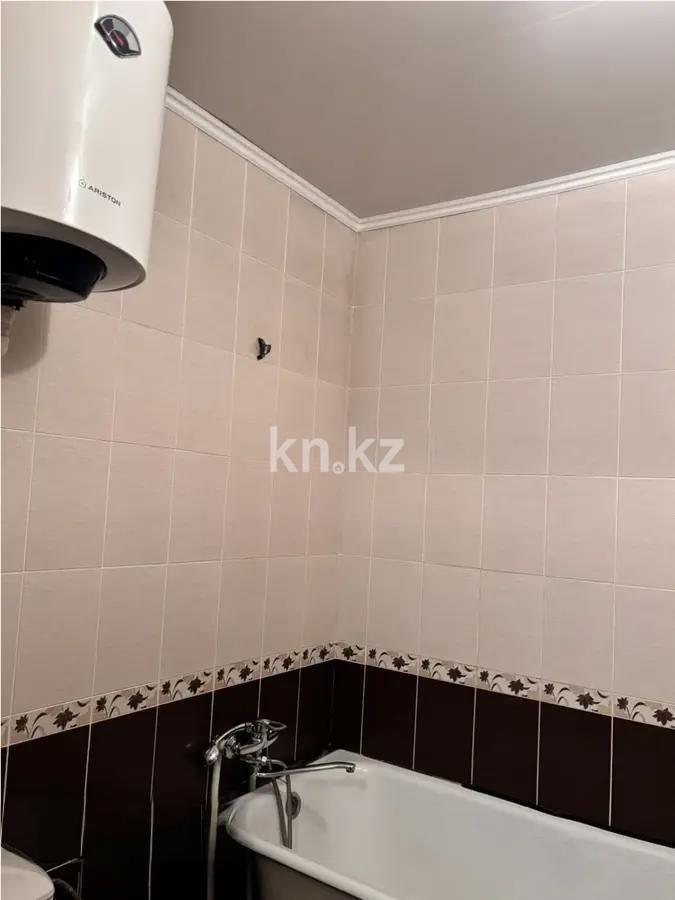 Продажа 1-комнатной квартиры, 30 м², мкр-н 12, дом  49 в Караганде - фото 3