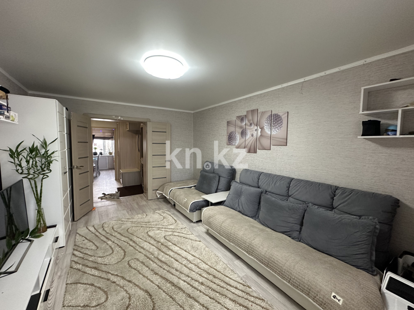 Продажа 3-комнатной квартиры, 58.4 м² в Караганде - фото 3