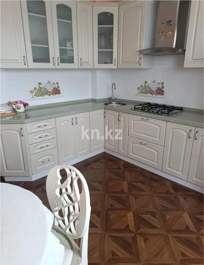 Продажа 3-комнатной квартиры, 71 м², мкр-н Жетысу-2, дом  10 в Алматы - фото 2