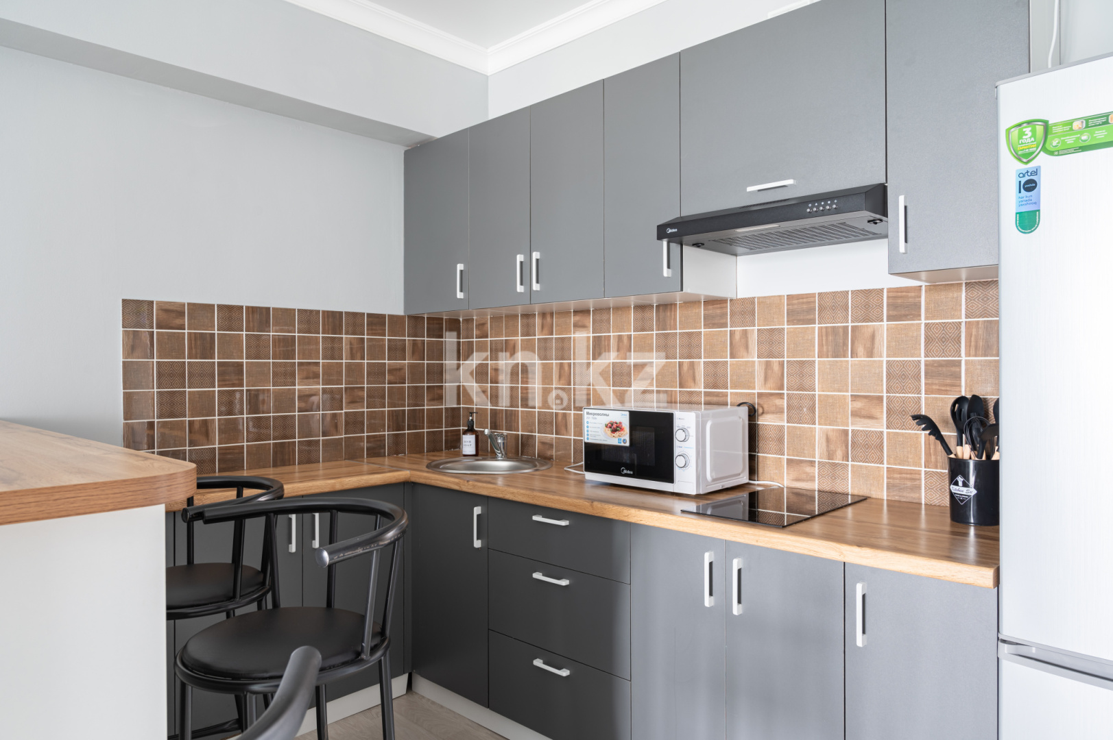 Аренда 1-комнатной квартиры посуточно, 50 м² в Алматы - фото 7