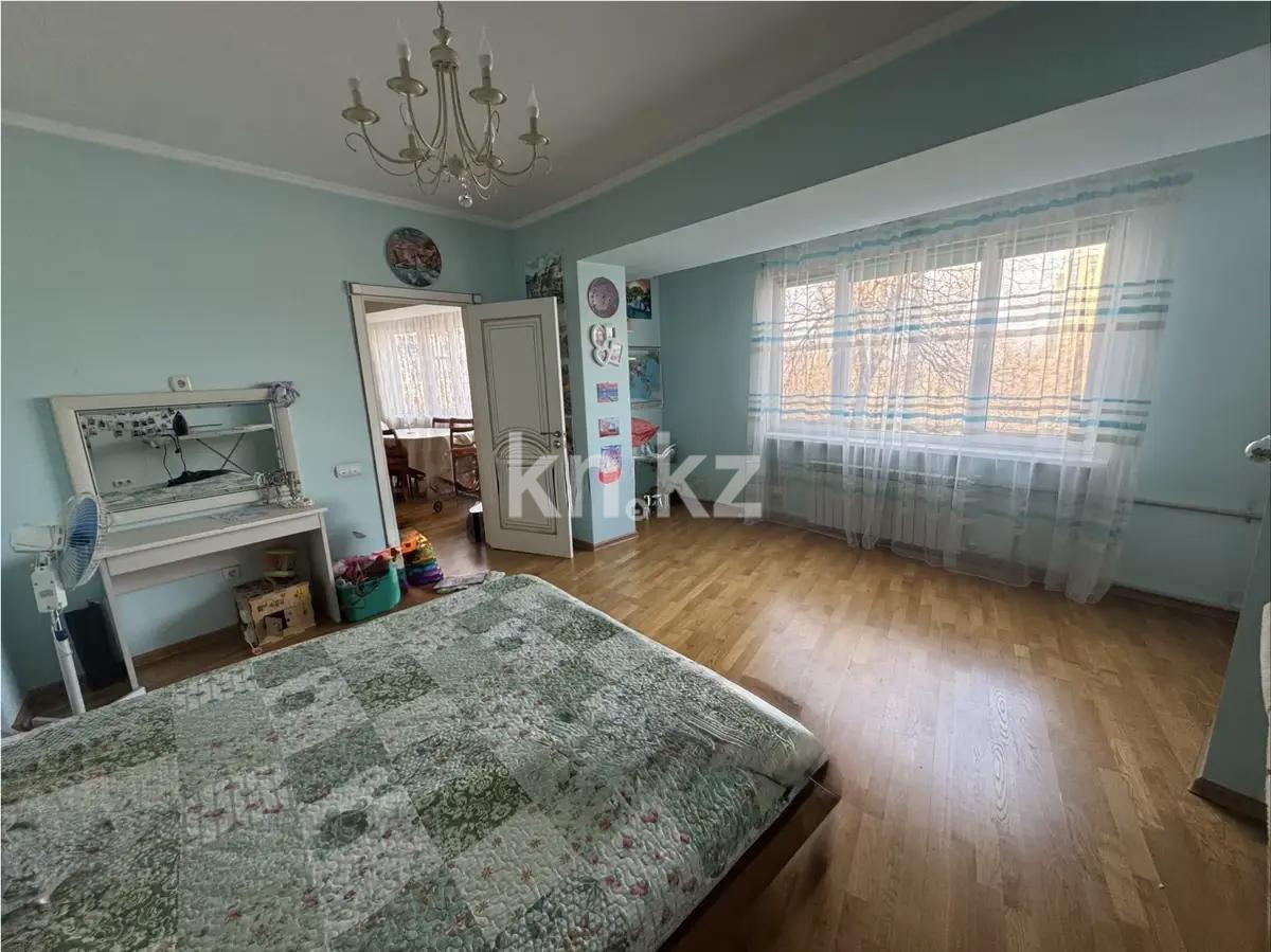 Продажа 4-комнатной квартиры, 100 м², ул. Желтоксан, дом  137 в Алматы - фото 2