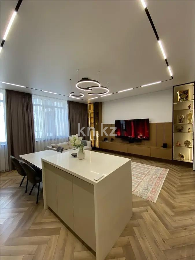 Продажа 4-комнатной квартиры, 112 м² в Астане
