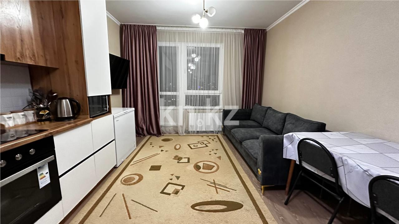 Продажа 3-комнатной квартиры, 70 м², ул. Бектурова в Астане - фото 2