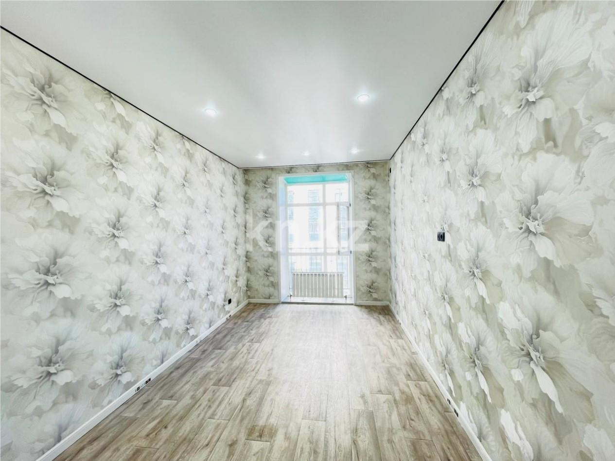 Продажа 2-комнатной квартиры, 62 м², ул. Букетова в Караганде - фото 2