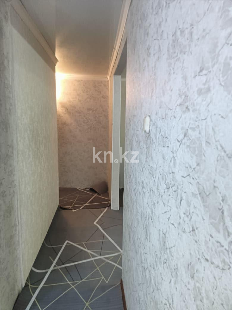 Продажа 2-комнатной квартиры, 44 м², мкр-н 13, дом  6 в Караганде - фото 11