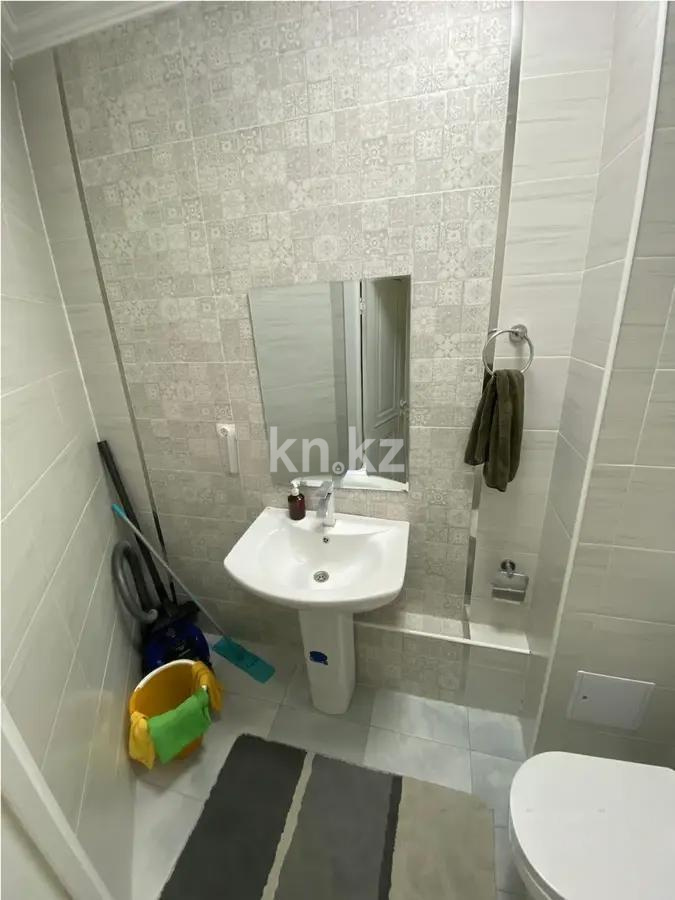 Продажа 3-комнатной квартиры, 91 м², ул. Наурызбай батыра, дом  50 в Алматы - фото 8