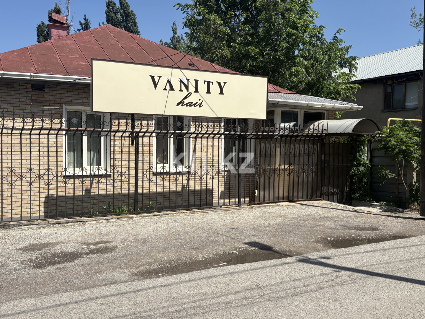 Продажа , 50 м², ул. Иванова-Сокольского, дом  11 - Жарокова Утепова в Алматы