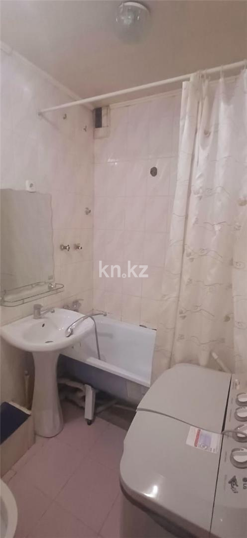 Продажа 2-комнатной квартиры, 47 м², мкр-н 14 в Караганде - фото 6