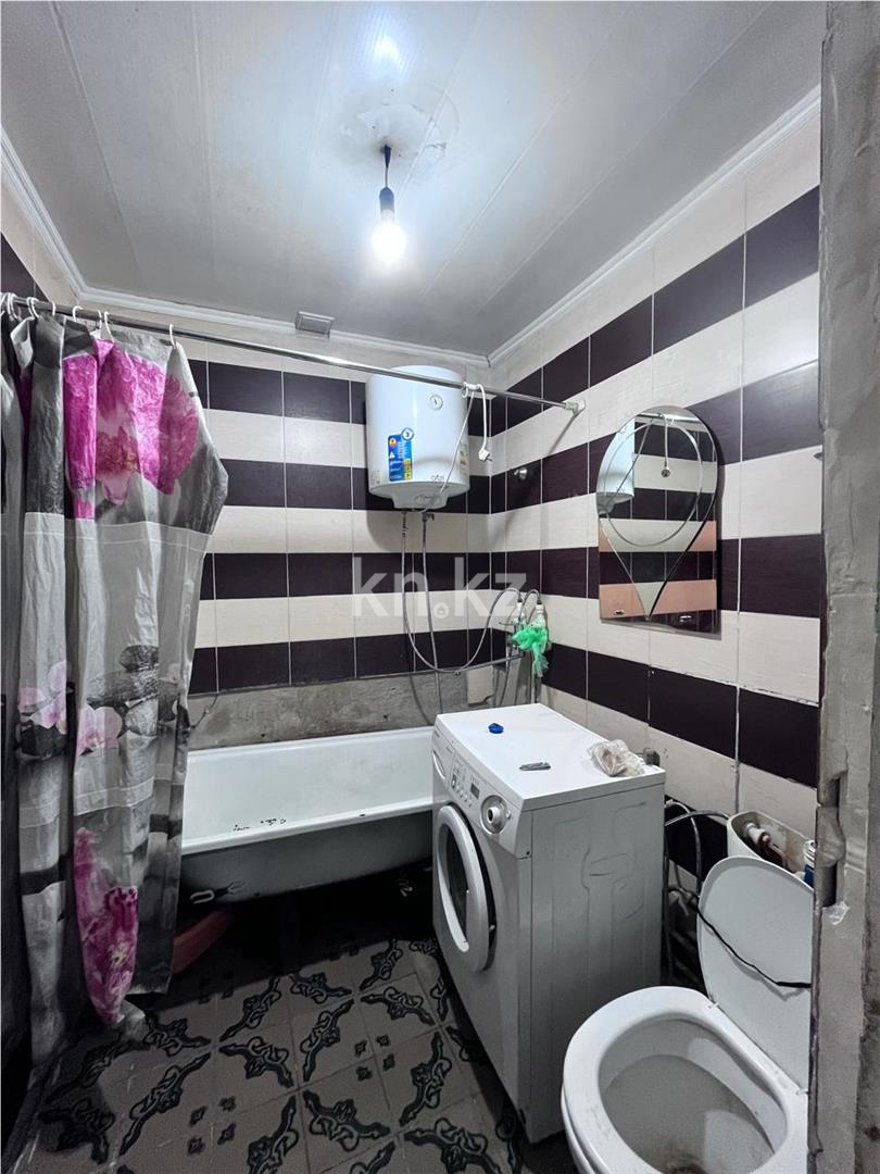 Продажа 1-комнатной квартиры, 35 м², пр. Бухар-жырау, дом  96 в Караганде - фото 7