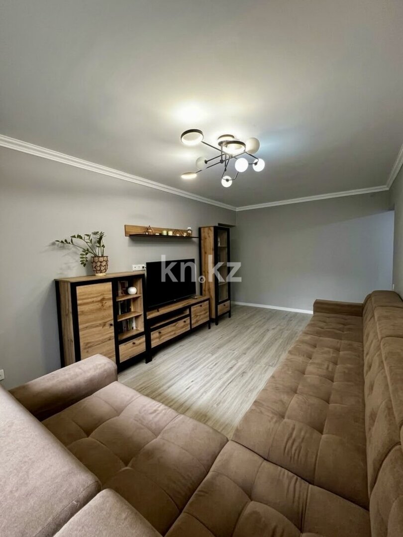 Продажа 3-комнатной квартиры, 58.5 м² в Алматы - фото 2