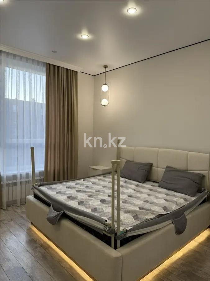 Продажа 3-комнатной квартиры, 72.3 м² в Астане - фото 2