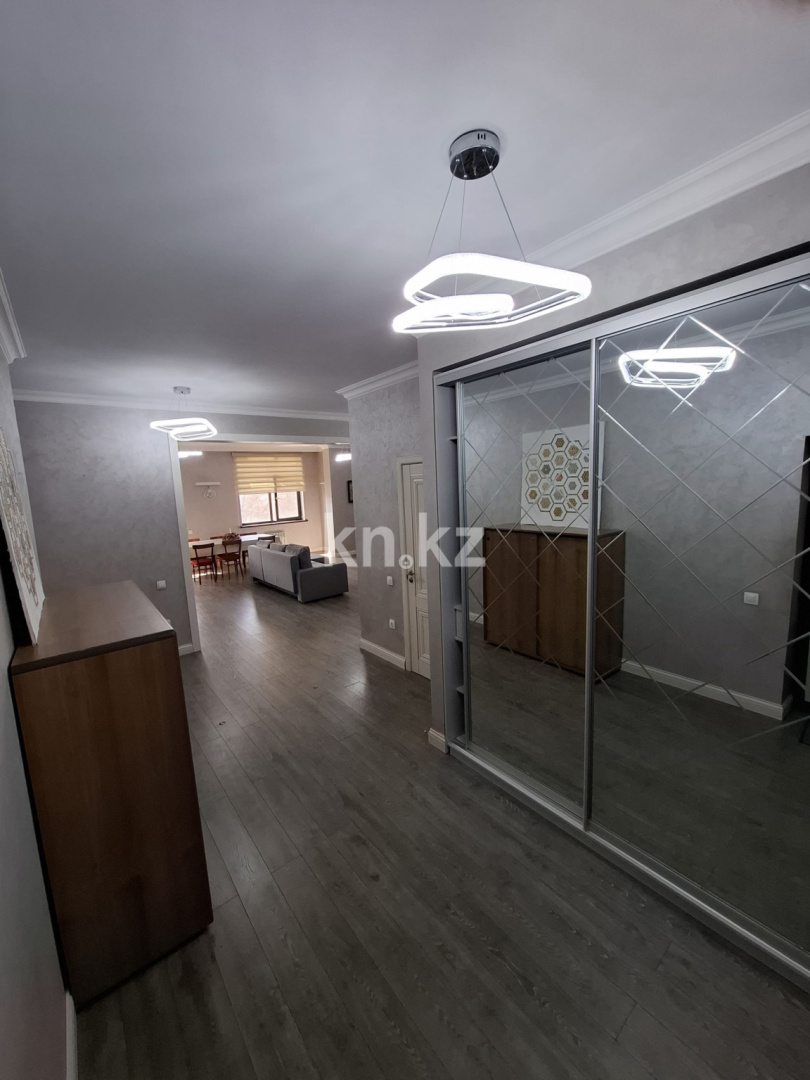 Аренда 3-комнатной квартиры, 130 м², ул. Рахмадиева в Алматы - фото 14