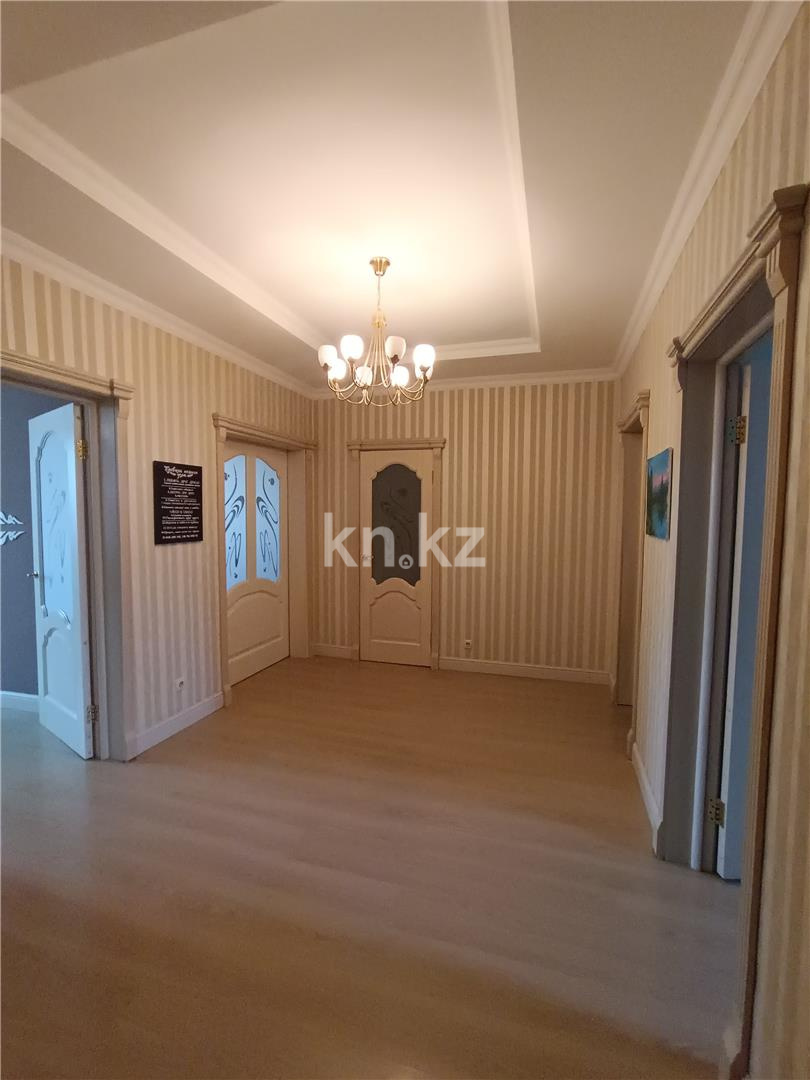 Продажа 3-комнатной квартиры, 134.2 м², ул. Иманбаевой в Астане - фото 7