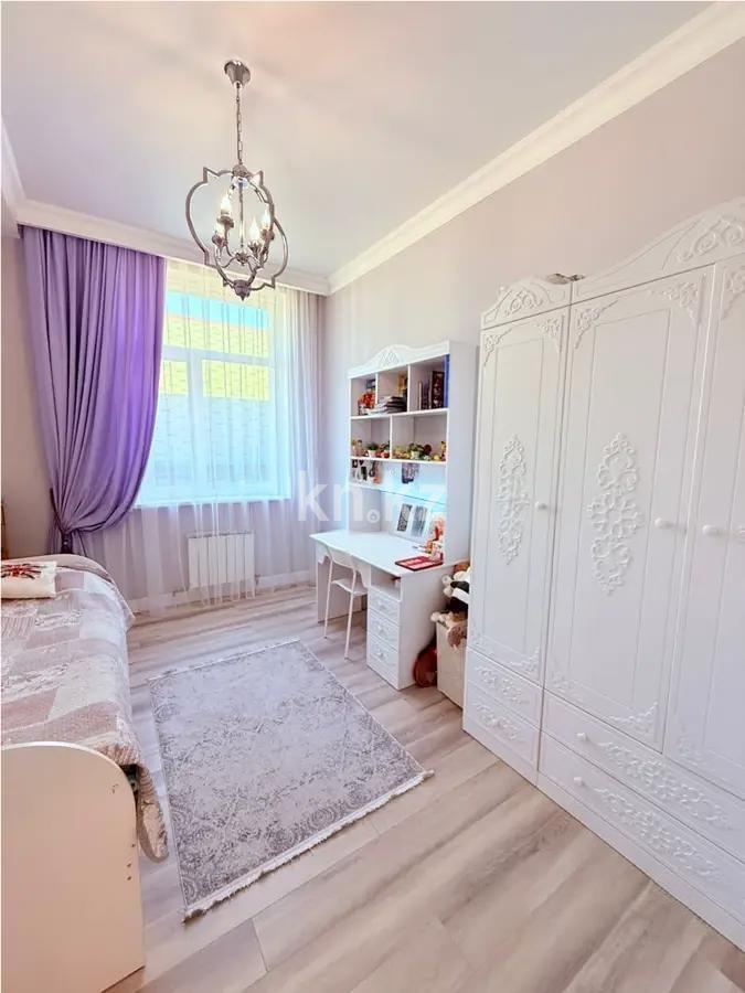 Продажа 4-комнатной квартиры, 100 м², ул. Мухамедханова, дом  21 в Астане - фото 4