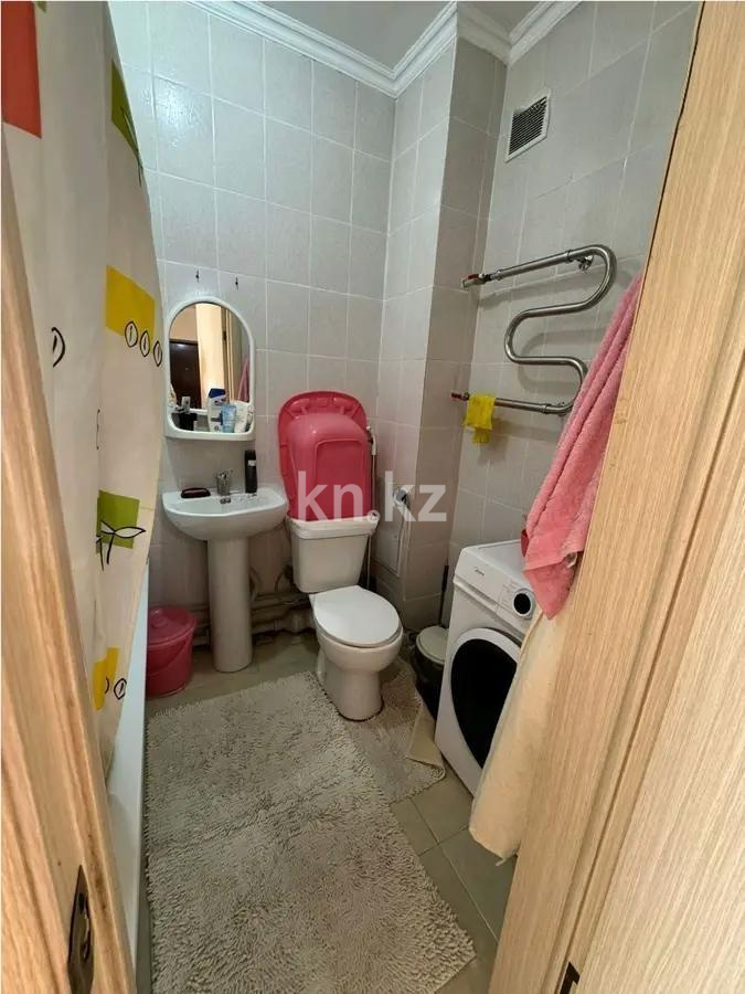 Продажа 1-комнатной квартиры, 40 м², пр. Абылай хана, дом  54а в Астане - фото 3