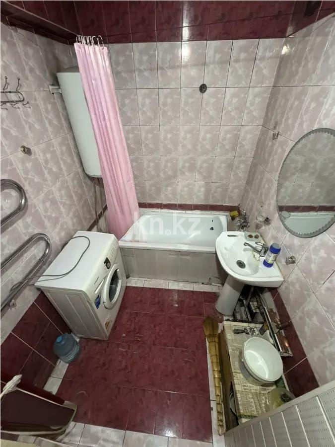 Продажа 3-комнатной квартиры, 70.2 м² в Алматы - фото 4