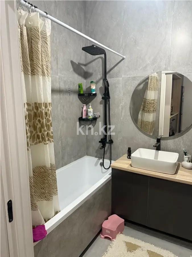 Продажа 2-комнатной квартиры, 49 м², ул. Байтурсынова, дом  8 в Астане - фото 3