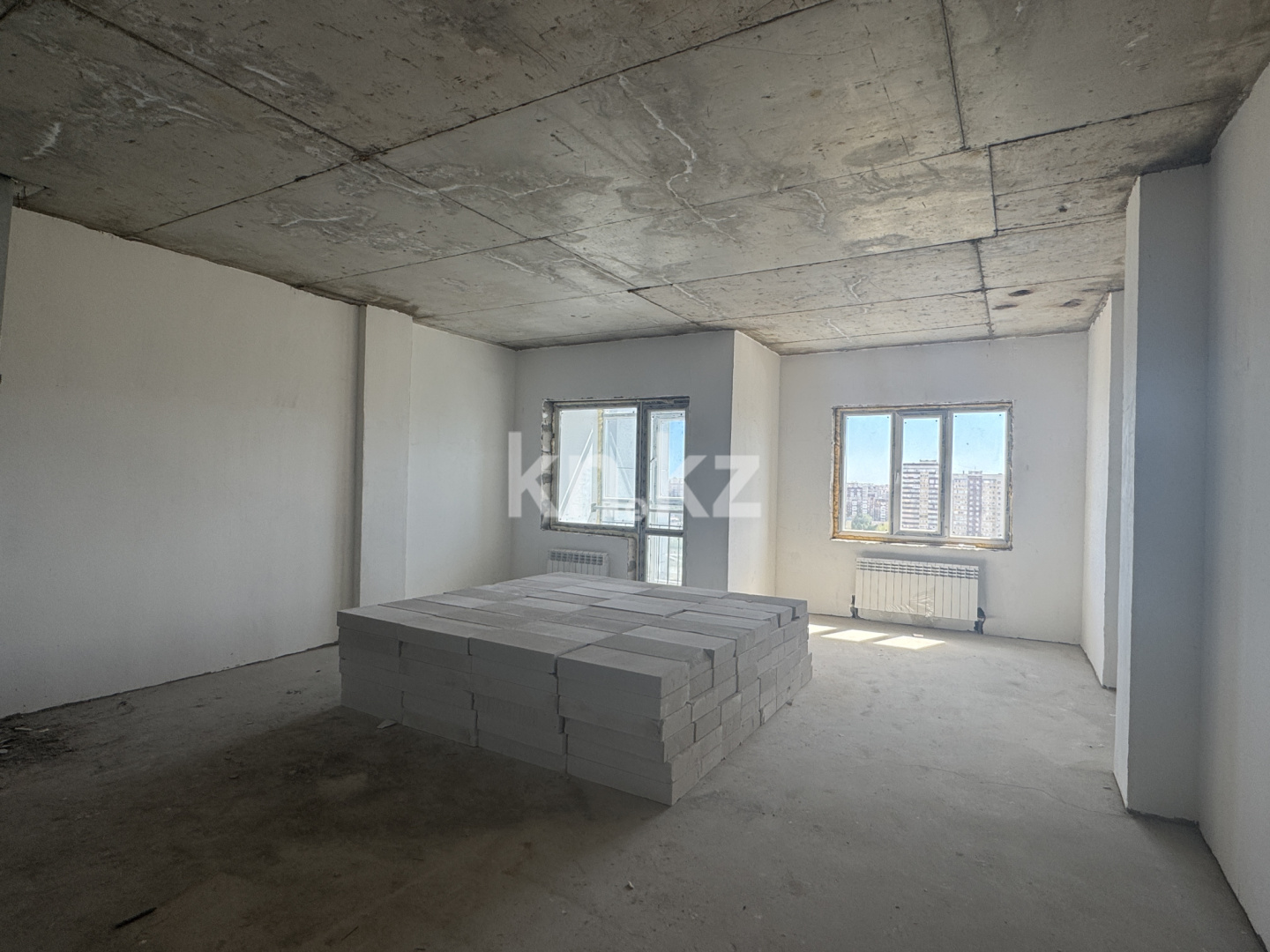 Продажа 1-комнатной квартиры, 48.3 м² в Караганде - фото 2