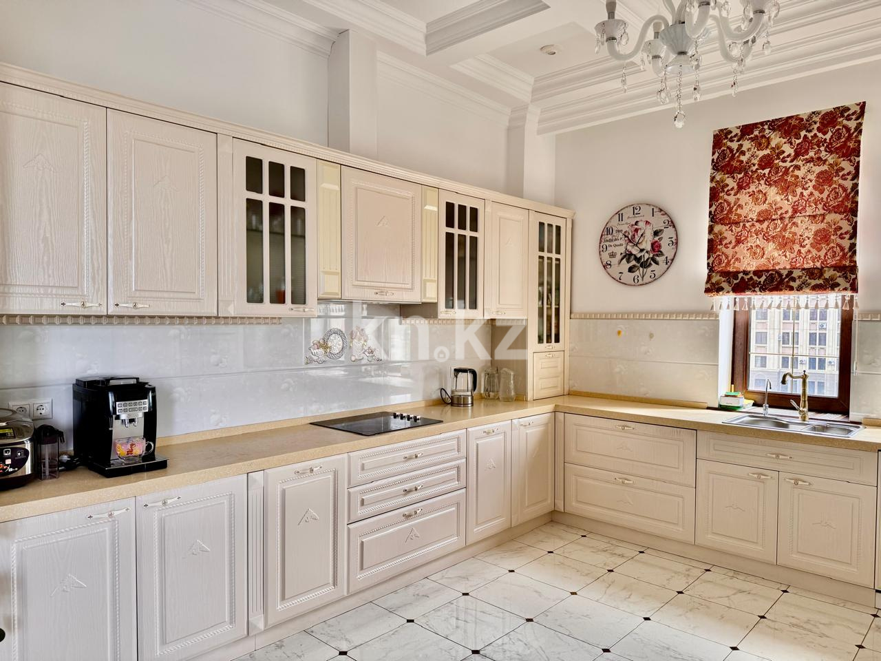 Продажа 4-комнатной квартиры, 213.3 м², ул. Панфилова, дом  12 - ул. Шевченко в Астане - фото 16