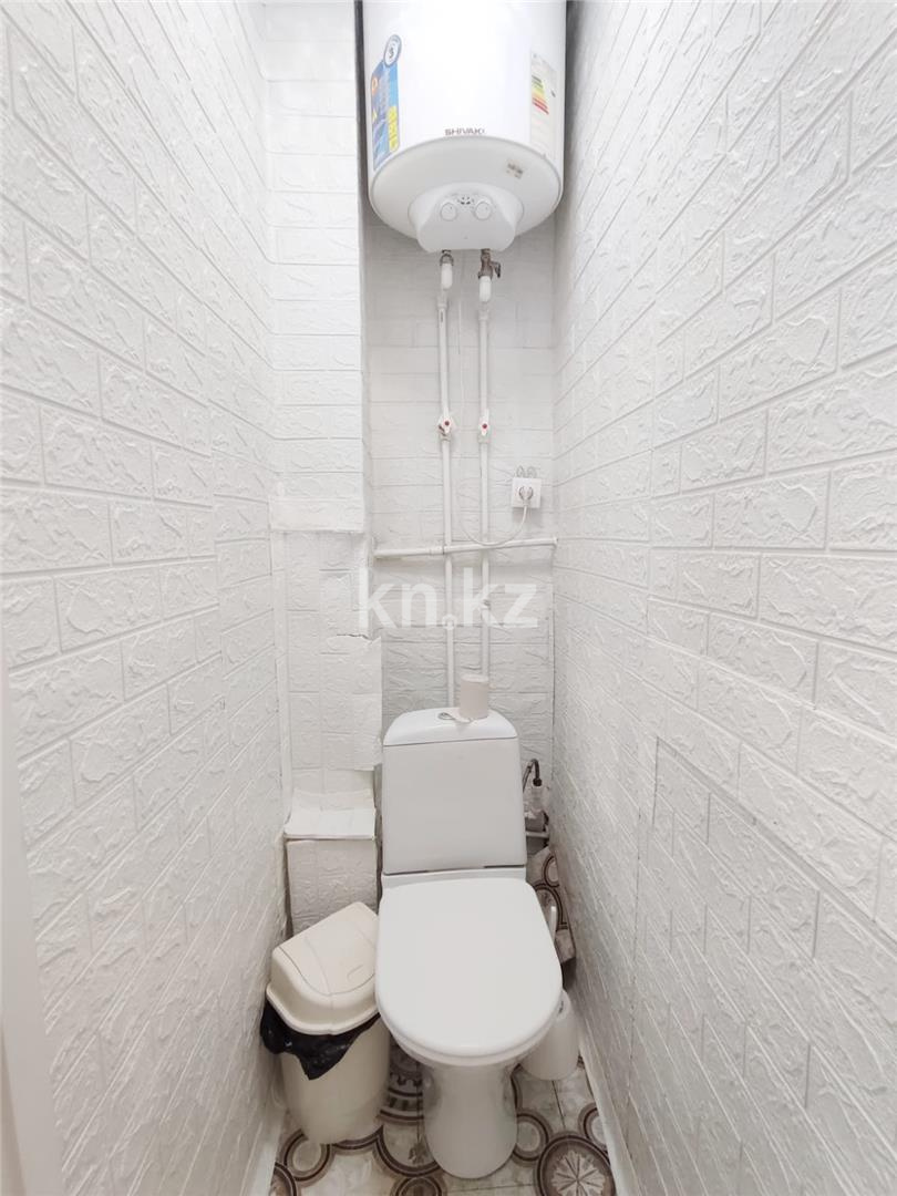 Продажа 3-комнатной квартиры, 61 м², мкр-н 14 в Караганде - фото 13