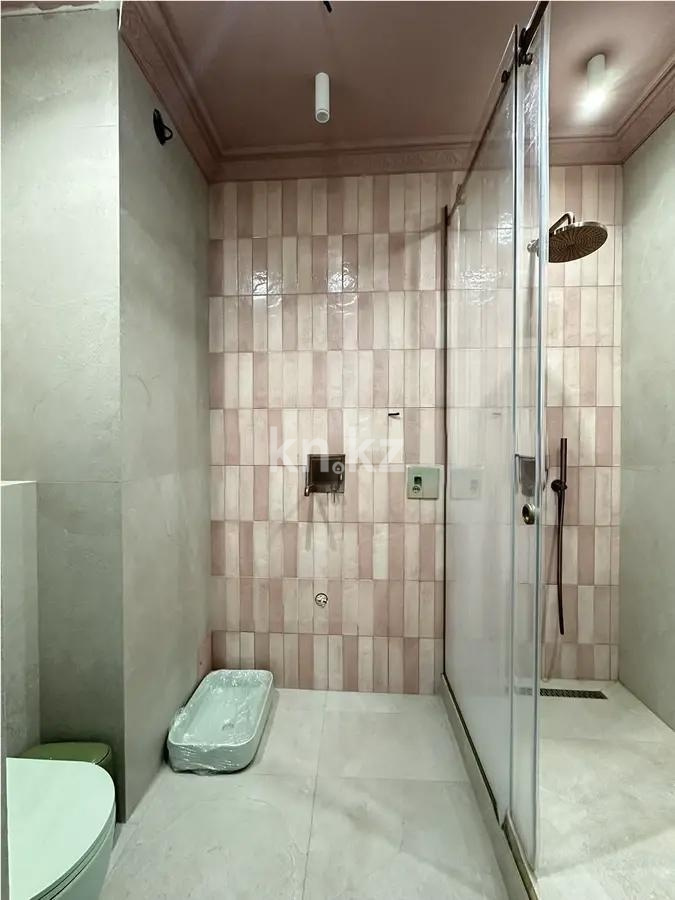 Продажа 2-комнатной квартиры, 71 м² в Алматы - фото 4