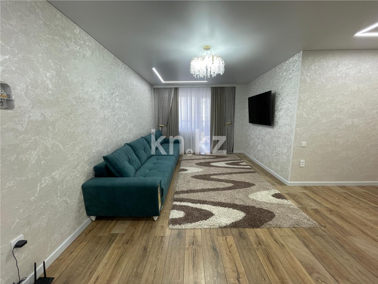 Продажа 2-комнатной квартиры, 63 м², ул. Муканова в Караганде