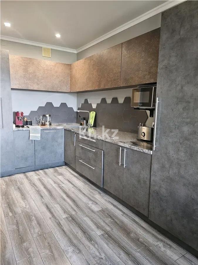 Продажа 2-комнатной квартиры, 84 м² в Алматы - фото 3