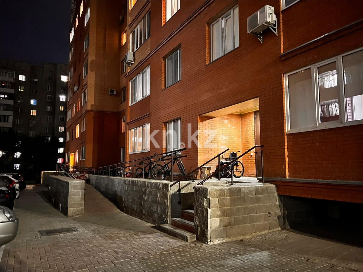 Продажа 3-комнатной квартиры, 90 м² в Караганде - фото 21